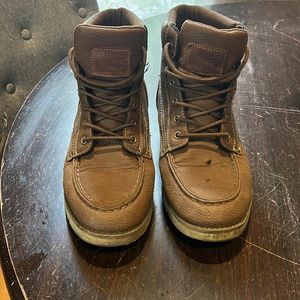 Levi’s work boot “moc toe”